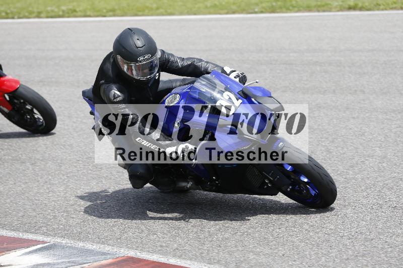 /Archiv-2024/29 12.06.2024 MOTO.CH Track Day ADR/Gruppe gelb/02